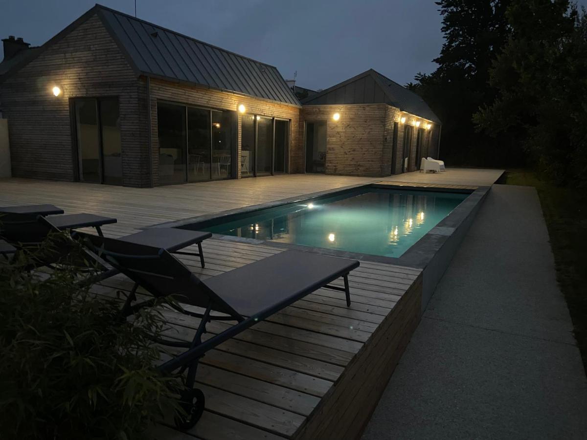 Magnifique villa avec piscine, à 5 min des plages Landunvez Exterior foto